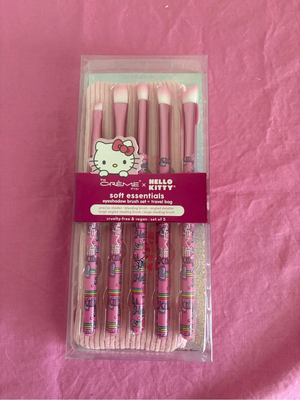 The Crème Shop x HELLO KITTY SOFT ESSENTIALS EYESHADOW BRUSH SET OF 5 w/ TRAVEL